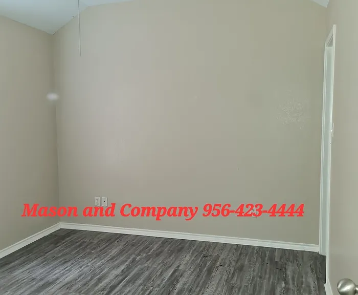 809 W Arroyo Park Ln #A — Photo 8