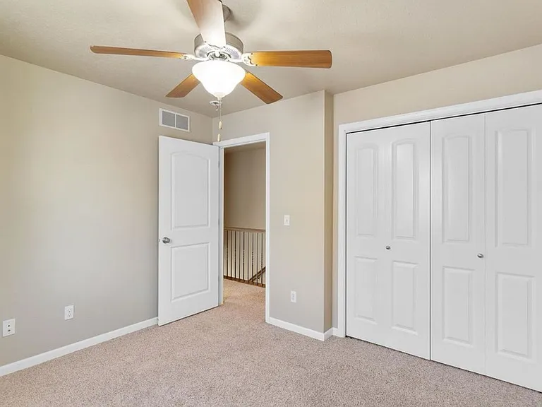 1593 Burr Dr — Photo 16