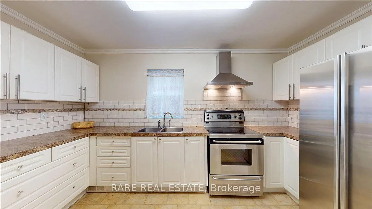 2 bed, $1,700 — Photo 3
