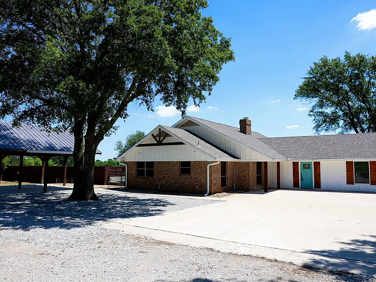 10575 Friendship Rd — Photo 48