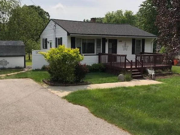 1401 Warner St, Whitehall, MI 49461