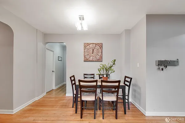 Sold by Oxford Property Group | media 3