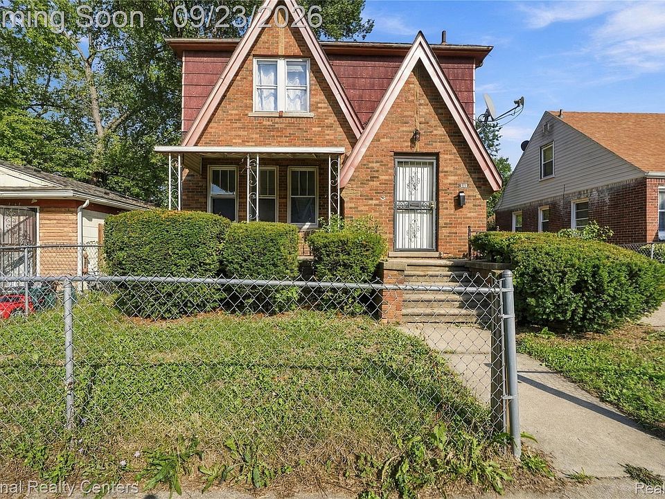 1st image of 8160 Robson St