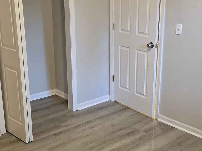 112 Charles St #8 — Photo 11