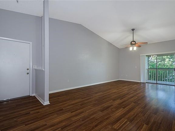 5th image of 4134 Plantation Cove Dr #308