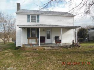 2111 Carolina Rd, Burlington, NC 27217