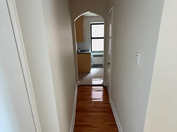 88-36 Elmhurst Avenue 2A image 6 of 7