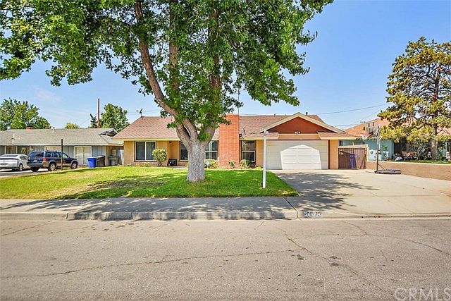 1st image of 1575 Chelsa Dr