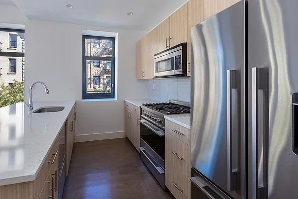 Rented by Compass | media 4