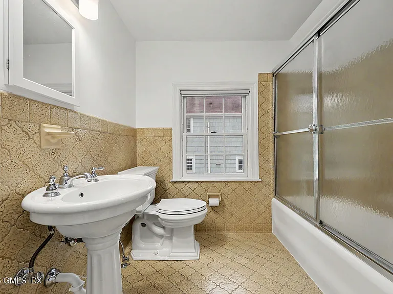31 Hassake Rd — Photo 17