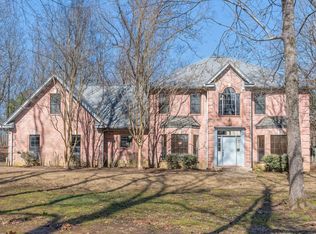 9106 N Wilderwood Ln, Cordova, TN 38016