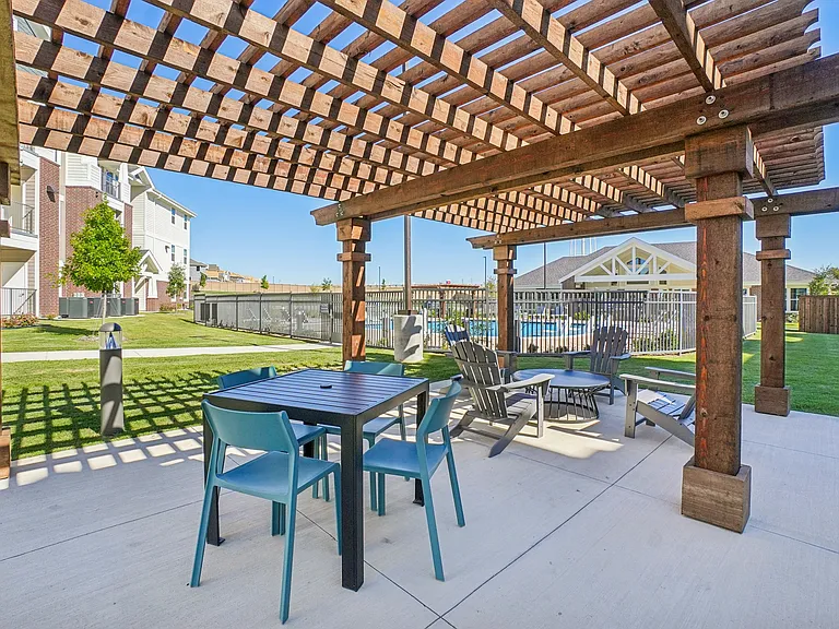 Fountainview at Farmersville — Photo 31