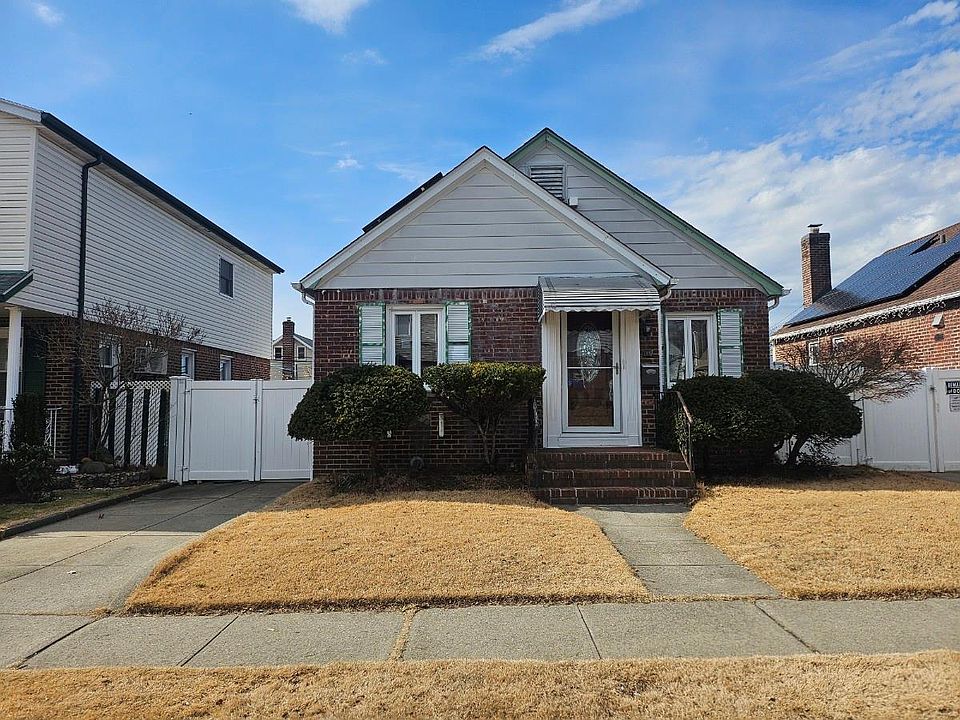1st image of 17138 Gladwin Avenue