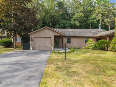 89 Arrow Wood Place, Malta, NY, 12020