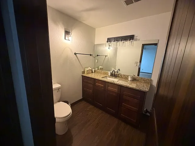 122 Nob Hill Dr #1 — Photo 10