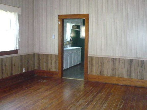 3rd image of 1414 Loomis Fannie Ave #1517-406495