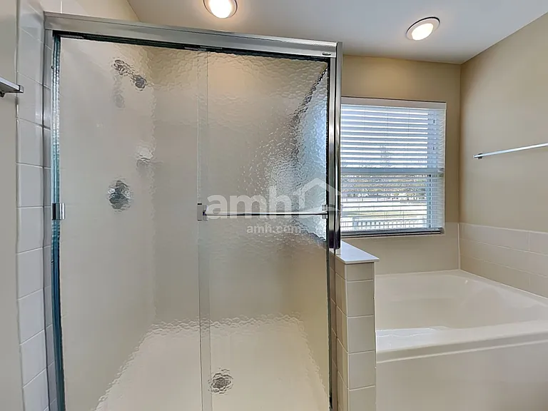 211 Gladys Ave — Photo 14