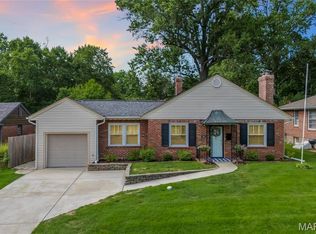 986 Glenbrook Ave, Saint Louis, MO 63122