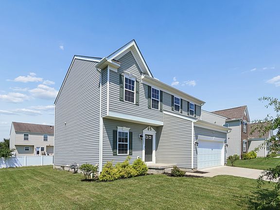 3rd image of 5605 Red Alder St