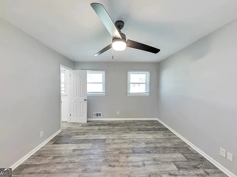 2764 Veltre Pl SW — Photo 10