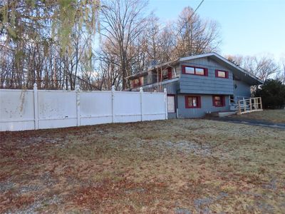 74 Roosevelt Road, Hyde Park, NY, 12538