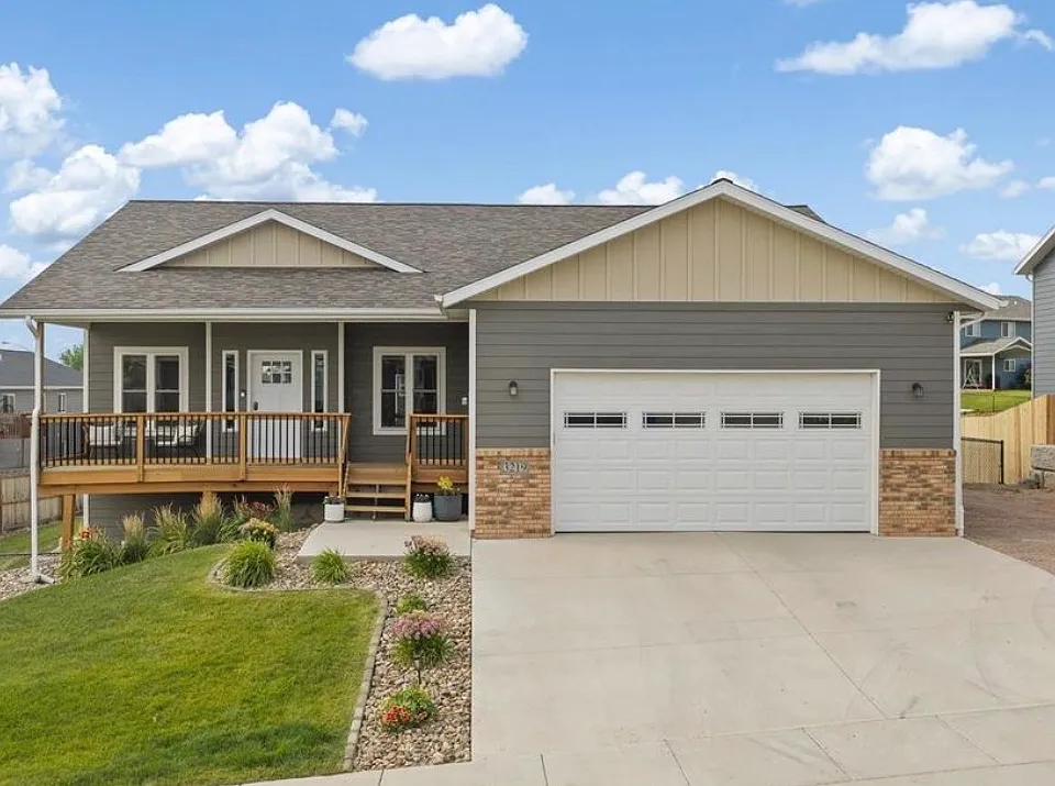 3219 Allison Ln