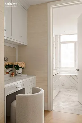 Sold by Sotheby's International Realty | media 41