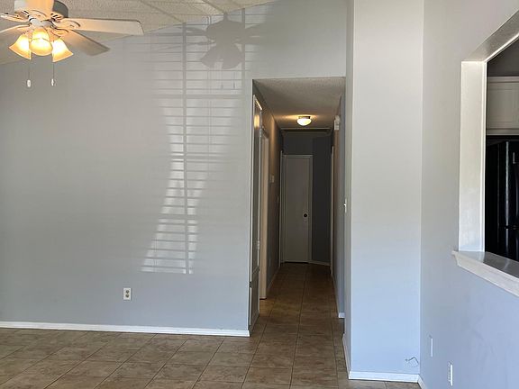 2nd image of 1262 Sanibel Ln