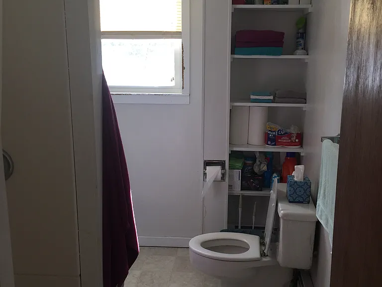 902 Stillwater Ave — Photo 4