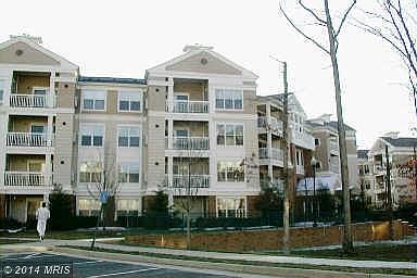 1st image of 2204 Westcourt Ln APT 220