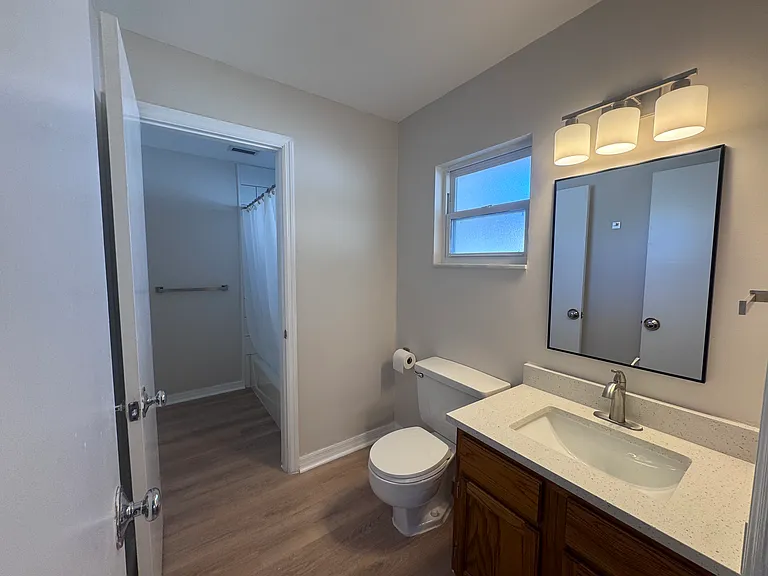 5547 Kingswood Dr — Photo 10