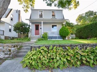 113 Riverview Ave, New London, CT 06320