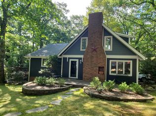 15 Laurel Ln, Hillsville, VA 24343