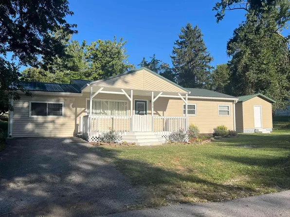 274 W Faculty Dr, Paoli, IN 47454