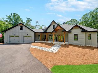 121 White Pen Rd, Talking Rock, GA 30175