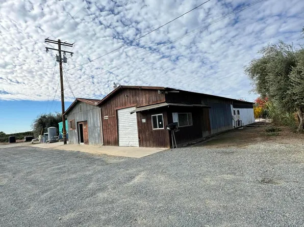 1200 Aster Avenue, Lindsay, CA 93247