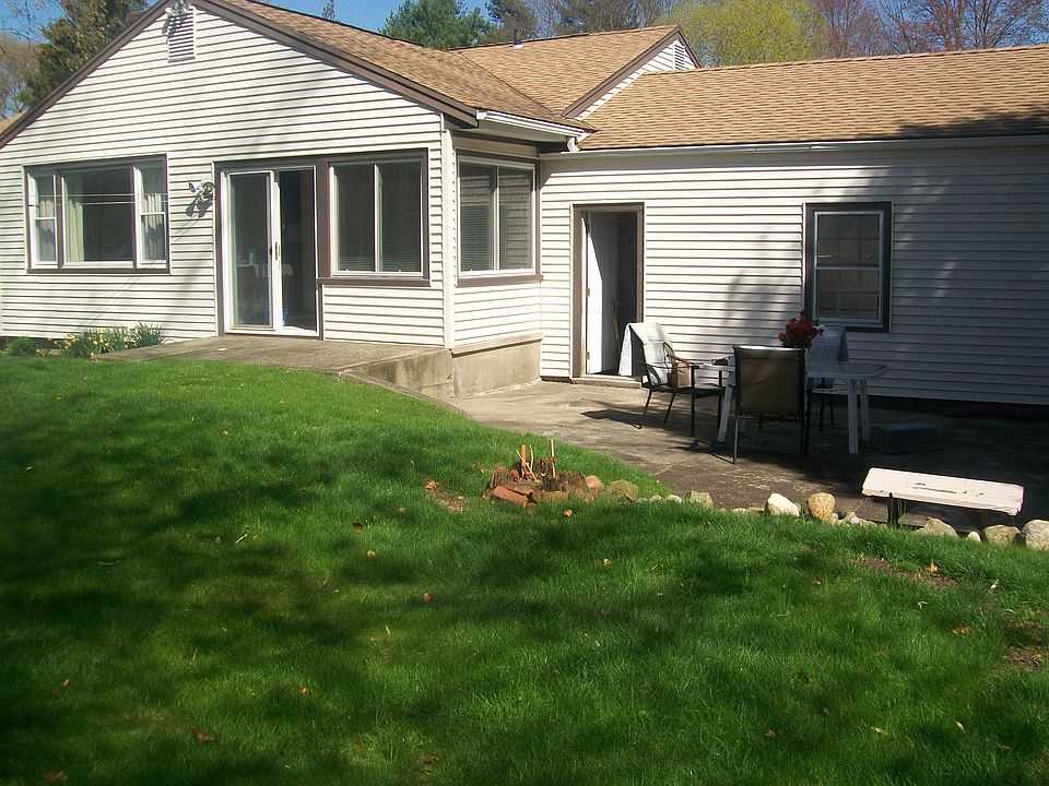 2nd image of 255 Wilbar Dr