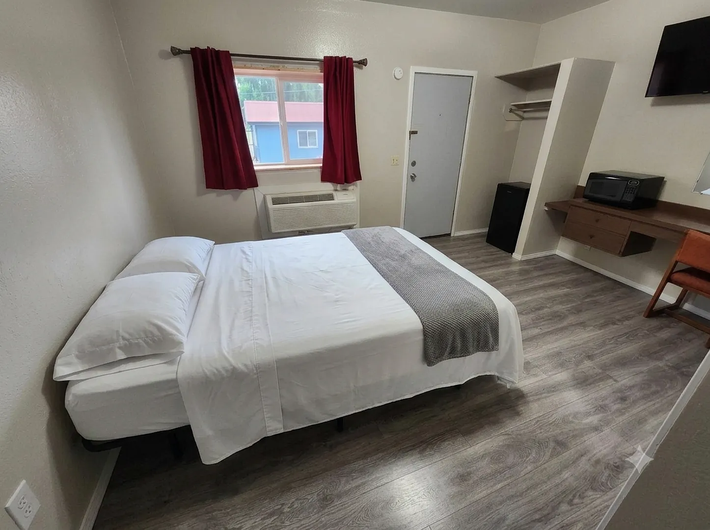 Kamiah Apartments — Photo 4