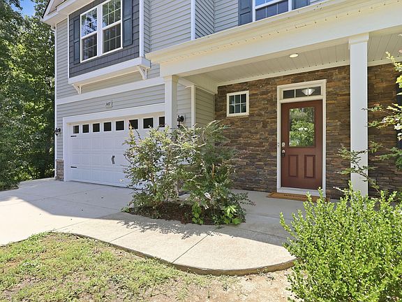 5th image of 3401 Grosbeak Way