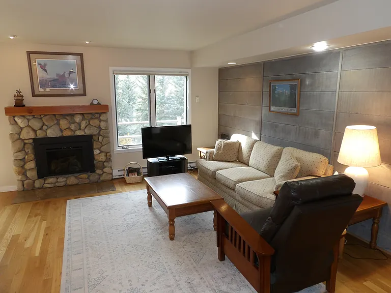 340 River St W #107 — Photo 6