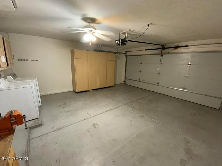 1513 E Mineral Rd — Photo 36