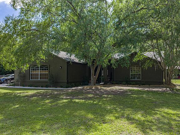 2nd image of 9091 McIntyre Rd