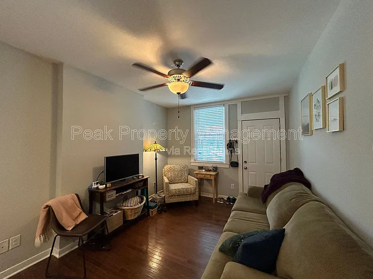 617 N 32nd St #B — Photo 5