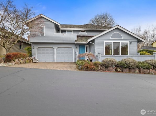 625 Elm Place, Edmonds, WA 98020