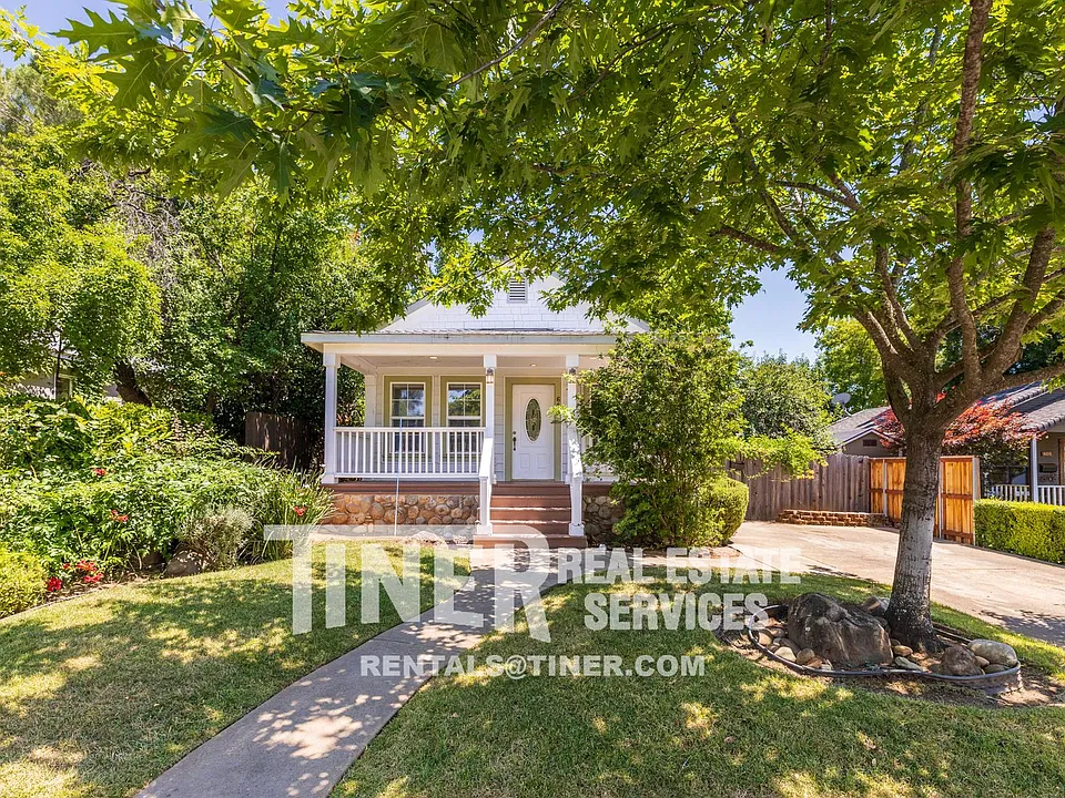 603 Mormon St