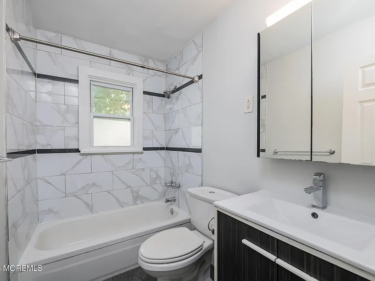 96 East Ave #33 — Photo 15