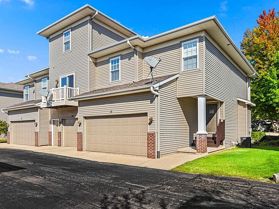 2nd image of 11217 Oakwood Dr Unit 15