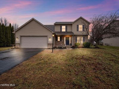 2345 Woods Edge Rd, Perrysburg, OH, 43551