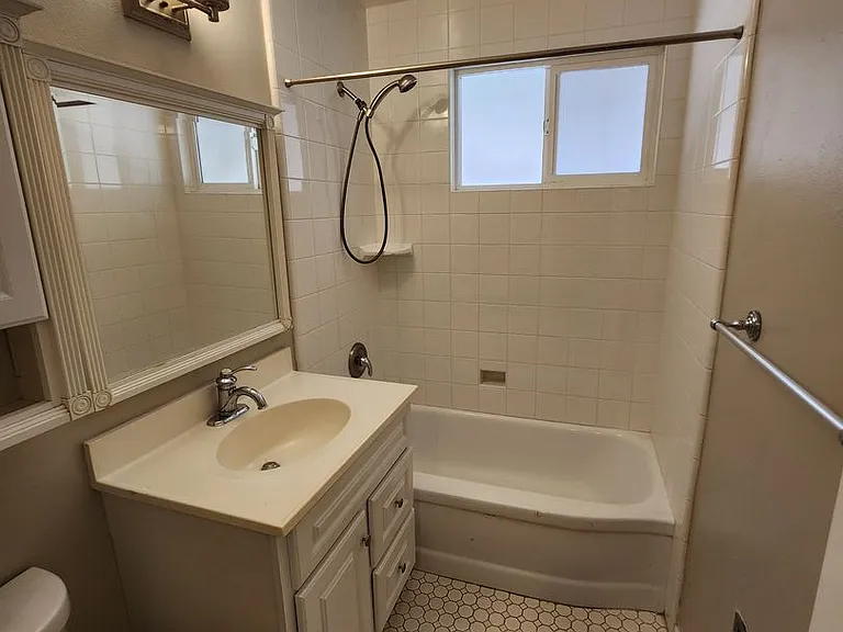 3742 Crete St — Photo 9