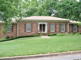 1808 Epworth Dr NE, Huntsville, AL 35811